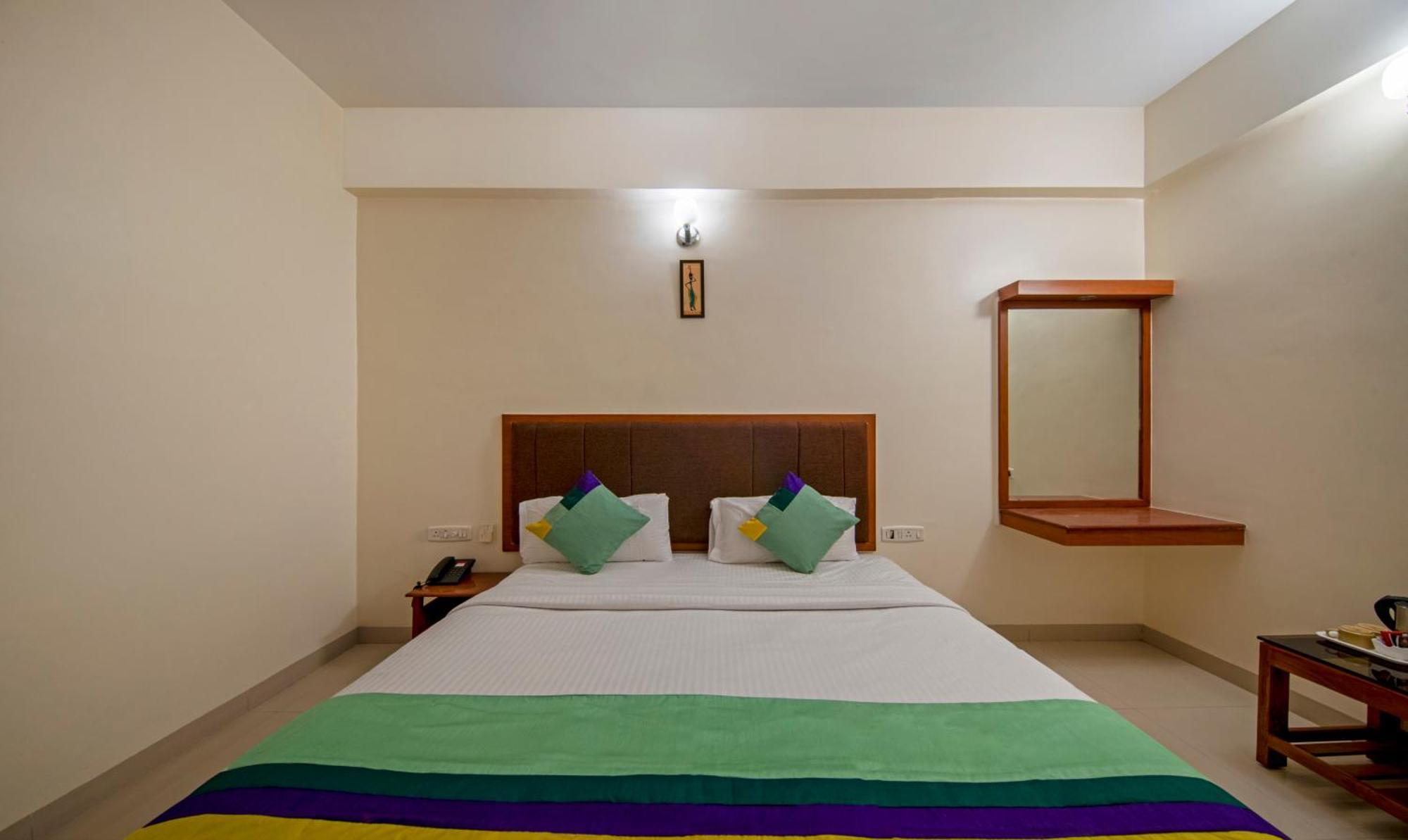 Treebo Sam Residency Hotel Coimbatore Exterior foto