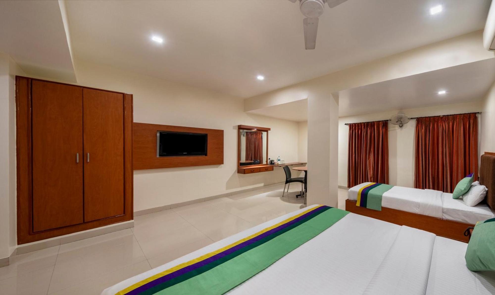 Treebo Sam Residency Hotel Coimbatore Exterior foto