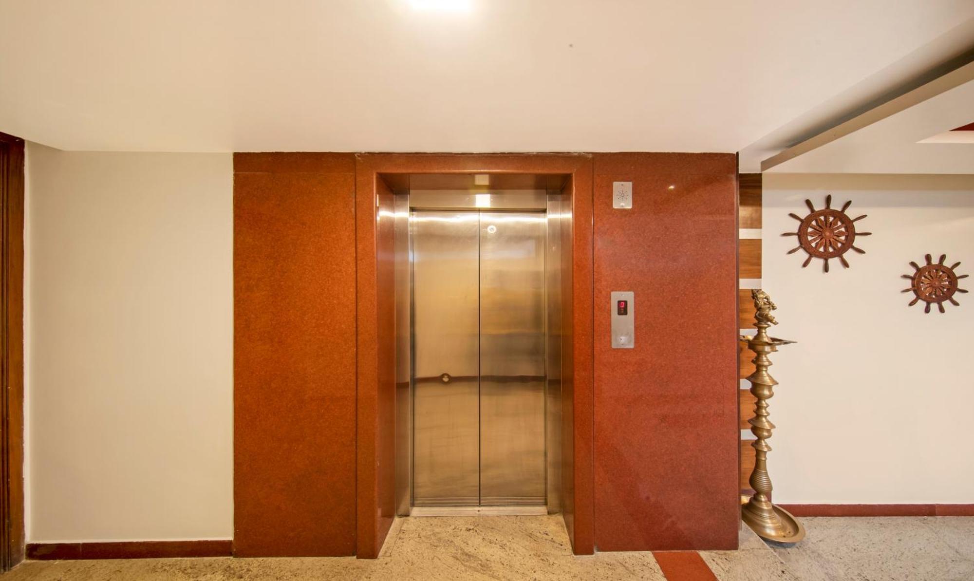 Treebo Sam Residency Hotel Coimbatore Exterior foto